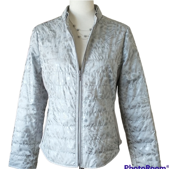 Chico's jacket coat puffer quilted leopard print grey gray silver outerwear sz 8 - Picture 1 of 13